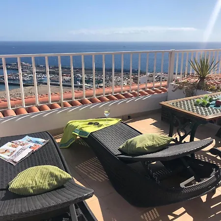 Amazing Sea Views In Cactus Blanco Los Cristianos (Tenerife)